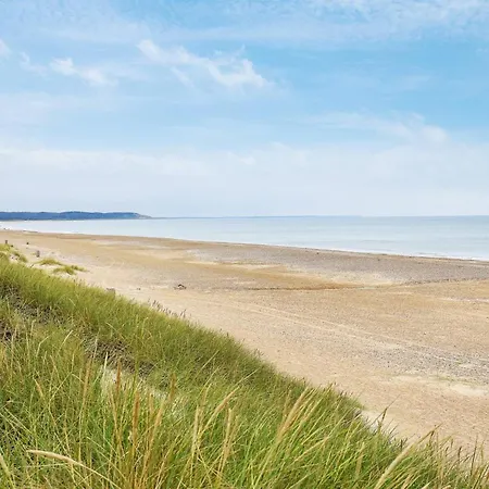 Seaside Serenity In Taysinge-by Traum Brovst